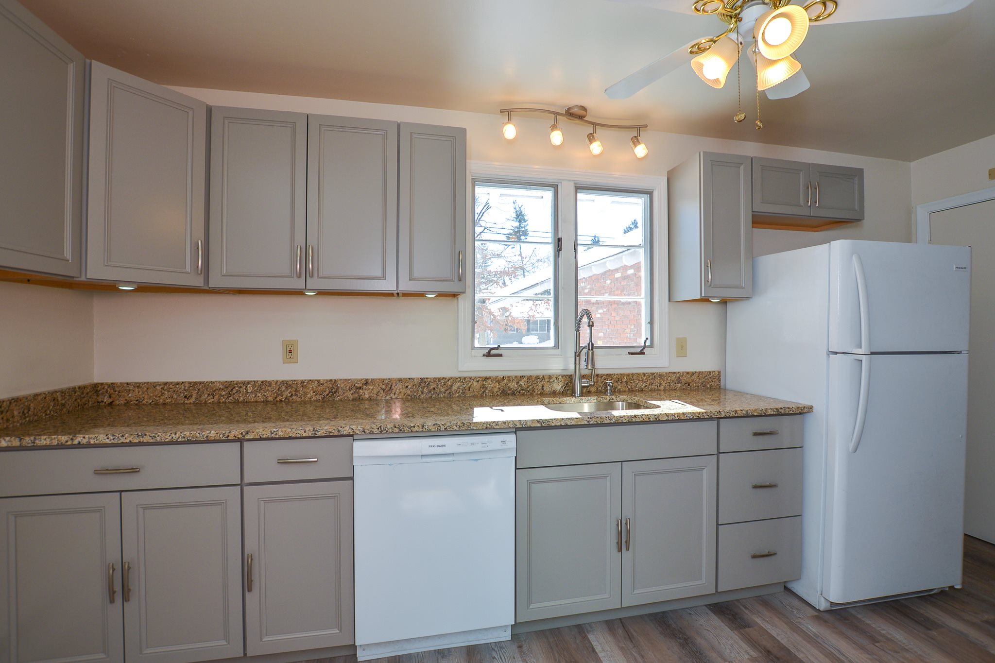 37 Davis Road Merrimack, NH 03054 - Photo 20 of 40