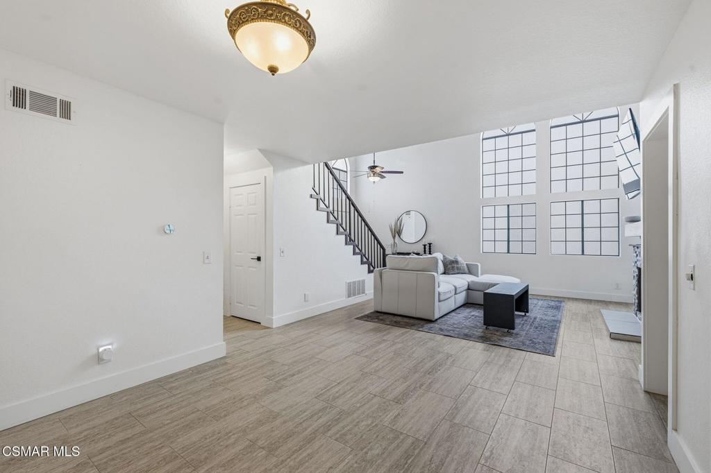 847 Links View Drive Simi Valley, CA 93065 - Photo 12 of 45