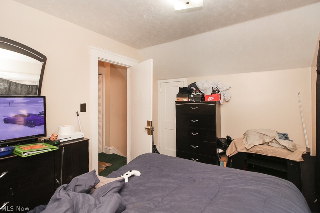 5200 Lee Road Maple Heights, OH 44137 - Photo 20 of 23 Gallery Image 20