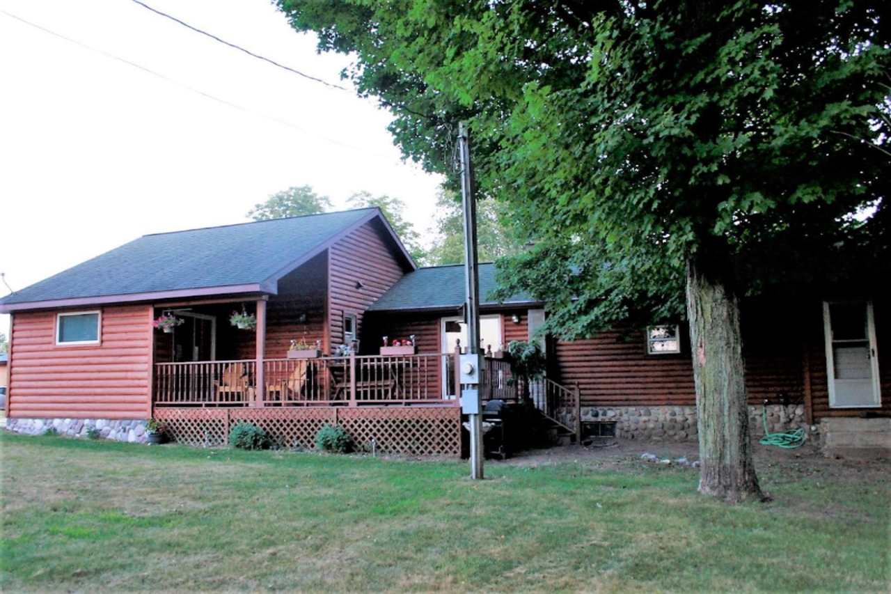 3993 West Waterwheel Road Northwest Stanton, MI 48888 - Photo 3 of 47 Gallery Image 3