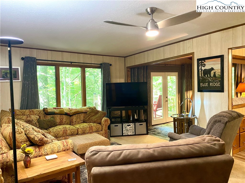 175 Ash Loop Newland, NC 28657 - Photo 9 of 46