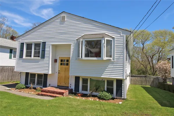 $899,000 | 6 Sullivan Street, Newport, RI 02840