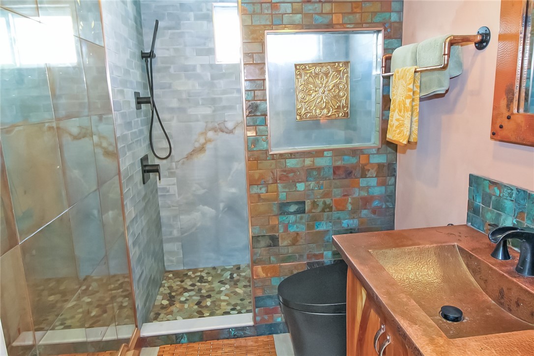 6 Sullivan Street Newport, RI 02840 - Photo 15 of 41