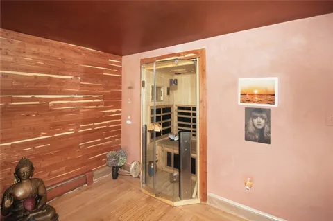 $950,000 | 6 Sullivan Street, Newport, RI 02840