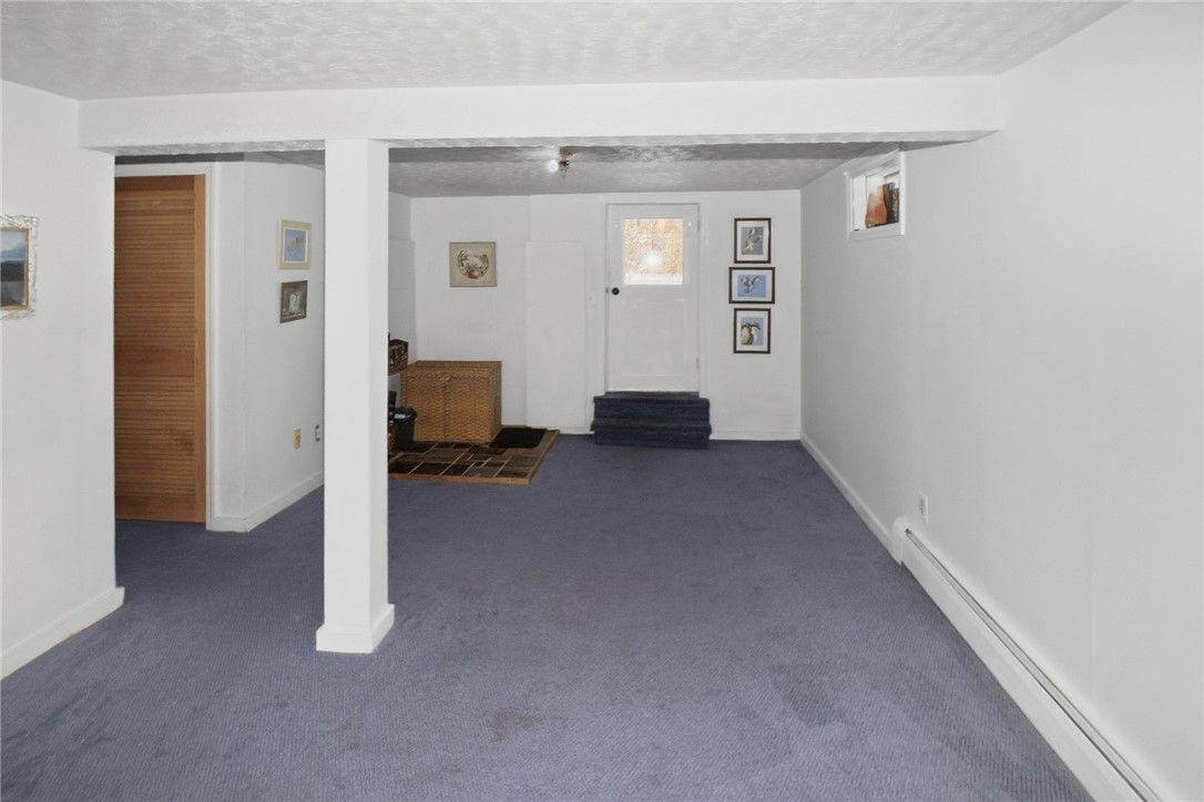 6 Sullivan Street Newport, RI 02840 - Photo 29 of 37