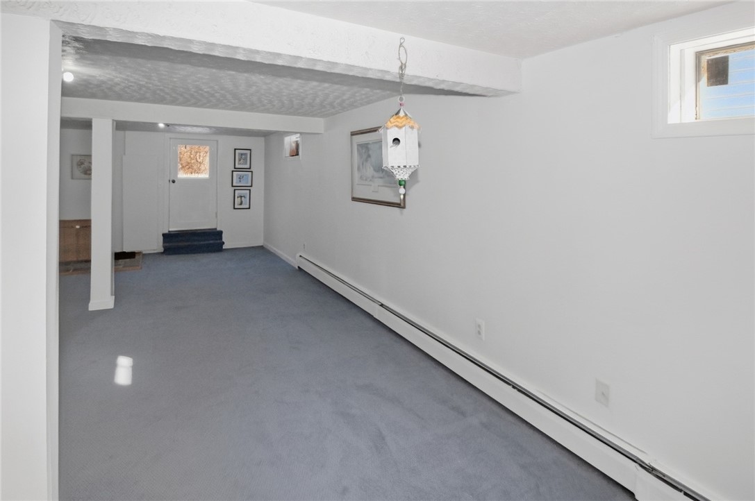 6 Sullivan Street Newport, RI 02840 - Photo 31 of 41