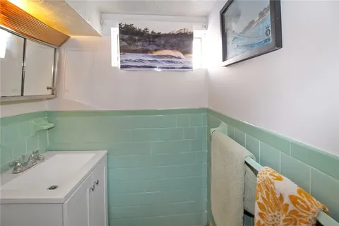 $950,000 | 6 Sullivan Street, Newport, RI 02840