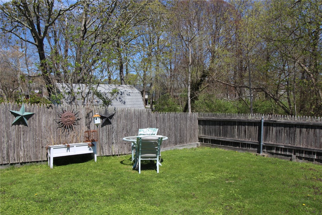 6 Sullivan Street Newport, RI 02840 - Photo 39 of 47