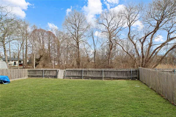 $899,000 | 6 Sullivan Street, Newport, RI 02840