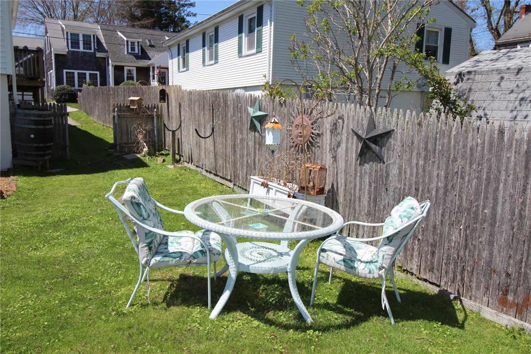 6 Sullivan Street Newport, RI 02840 - Photo 41 of 47