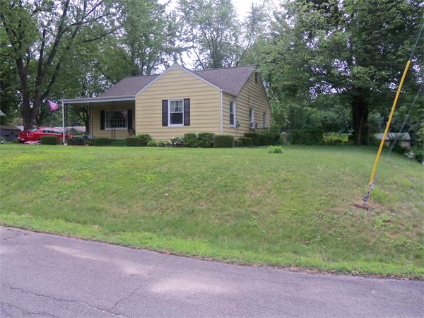 187 Mount Vernon Road Chicopee, MA 01013 - Photo 3 of 14 Gallery Image 3