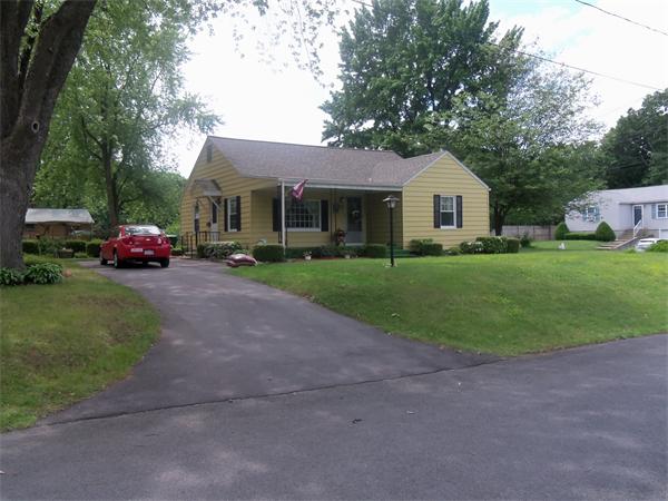 187 Mount Vernon Road Chicopee, MA 01013 - Photo 5 of 14 Gallery Image 5