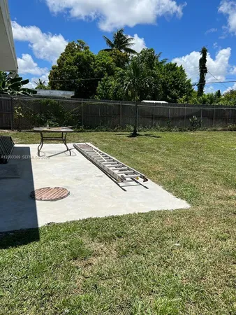 $439,000 | 2471 Dewey Street, Hollywood, FL 33020