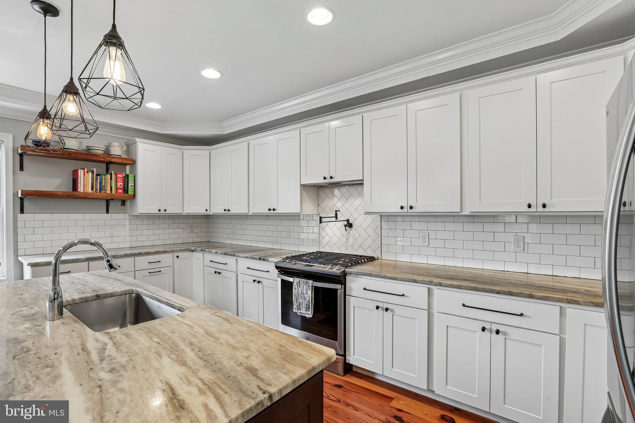 16 Overhill Road Catonsville, MD 21228 - Photo 16 of 47 Kitchen
