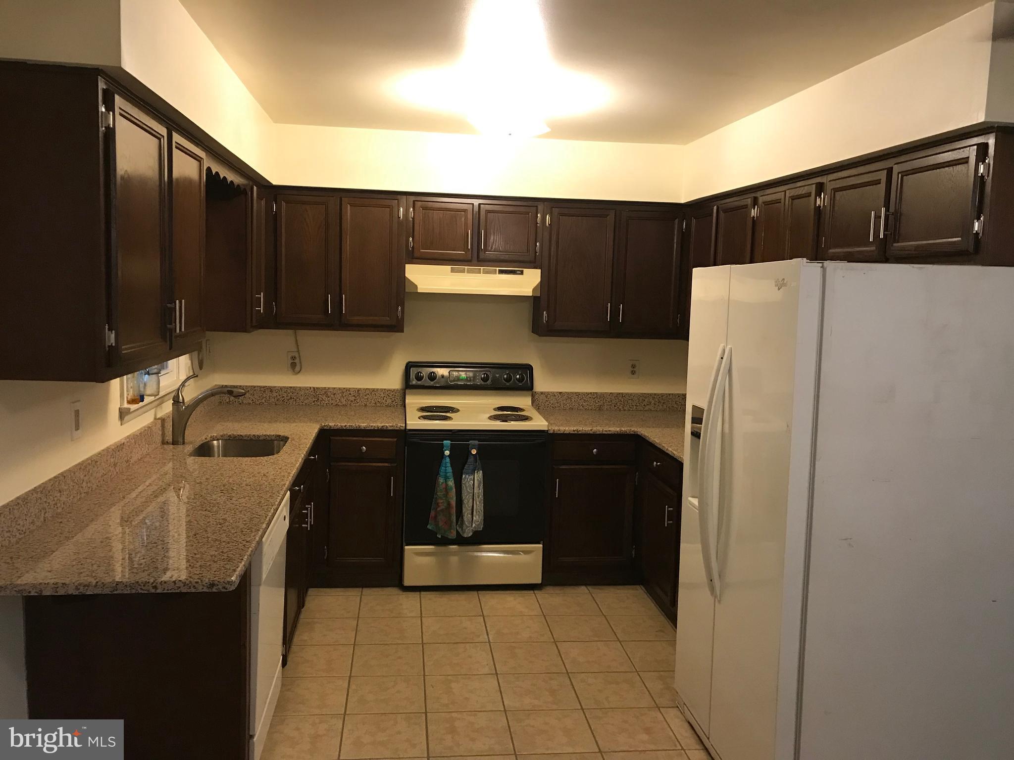 1379 Chestnut Grove Road Pottstown, PA 19464 - Photo 2 of 5 Gallery Image 2