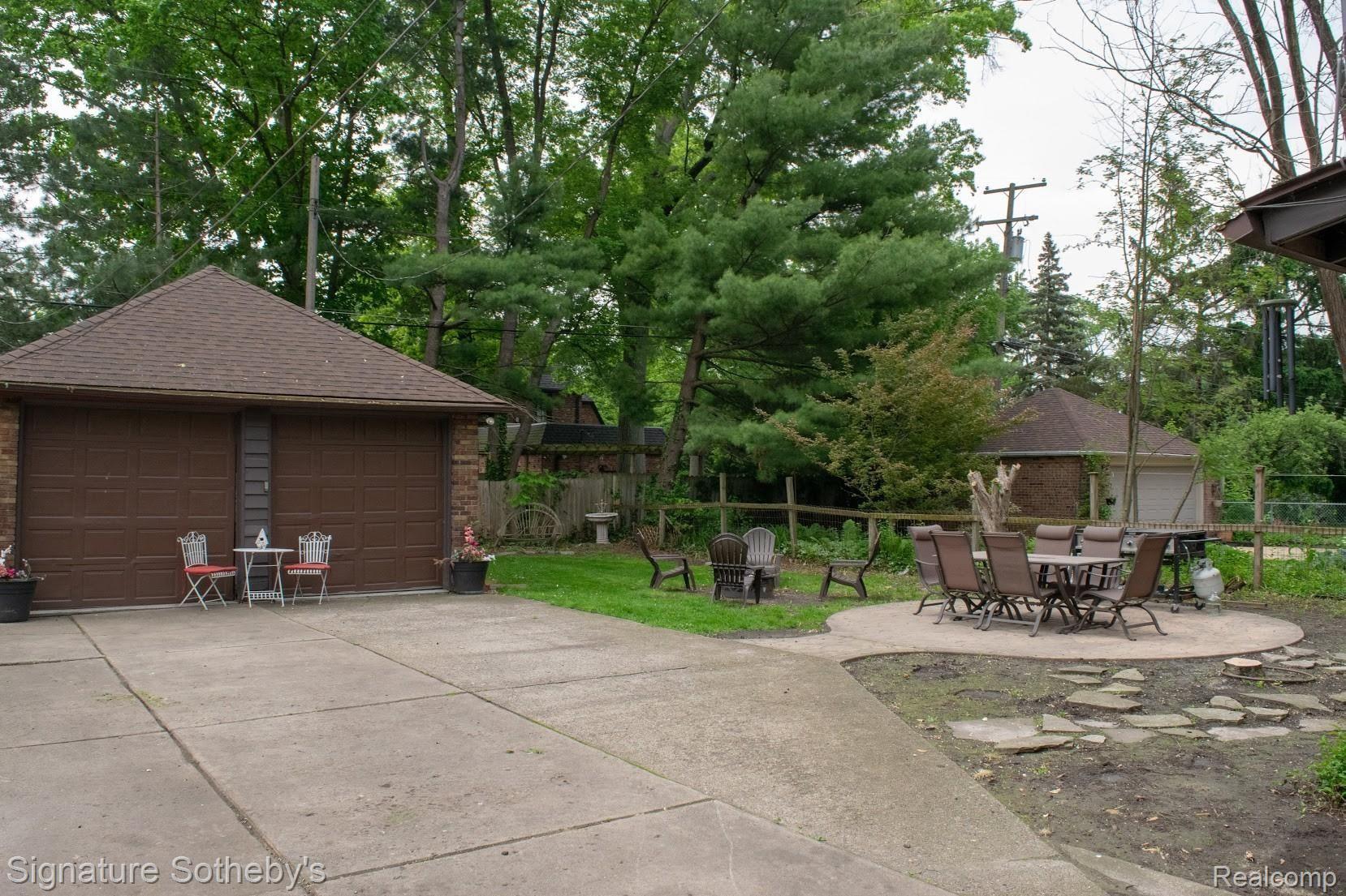 1318 Audubon Road Grosse Pointe, MI 48230 - Photo 34 of 35 DSC_0421.jpg