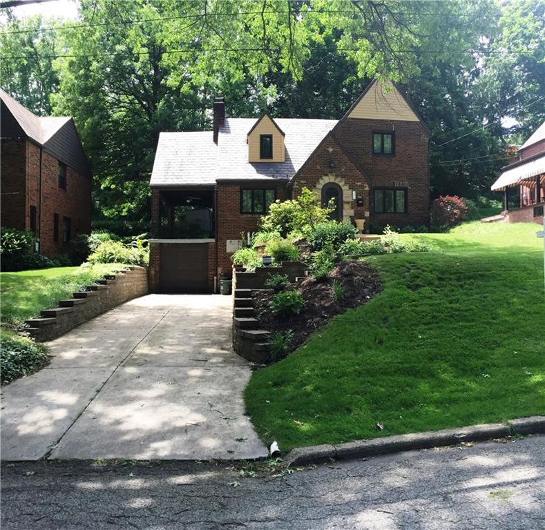 220 Cascade Road Forest Hills, PA 15221 - Photo 4 of 25 Great level driveway - easy in/out and maintenance