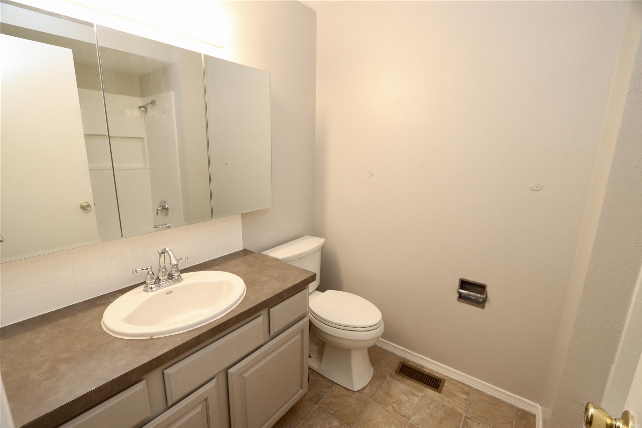 2519 South Bates Road Spokane Valley, WA 99206 - Photo 15 of 39 Gallery Image 15