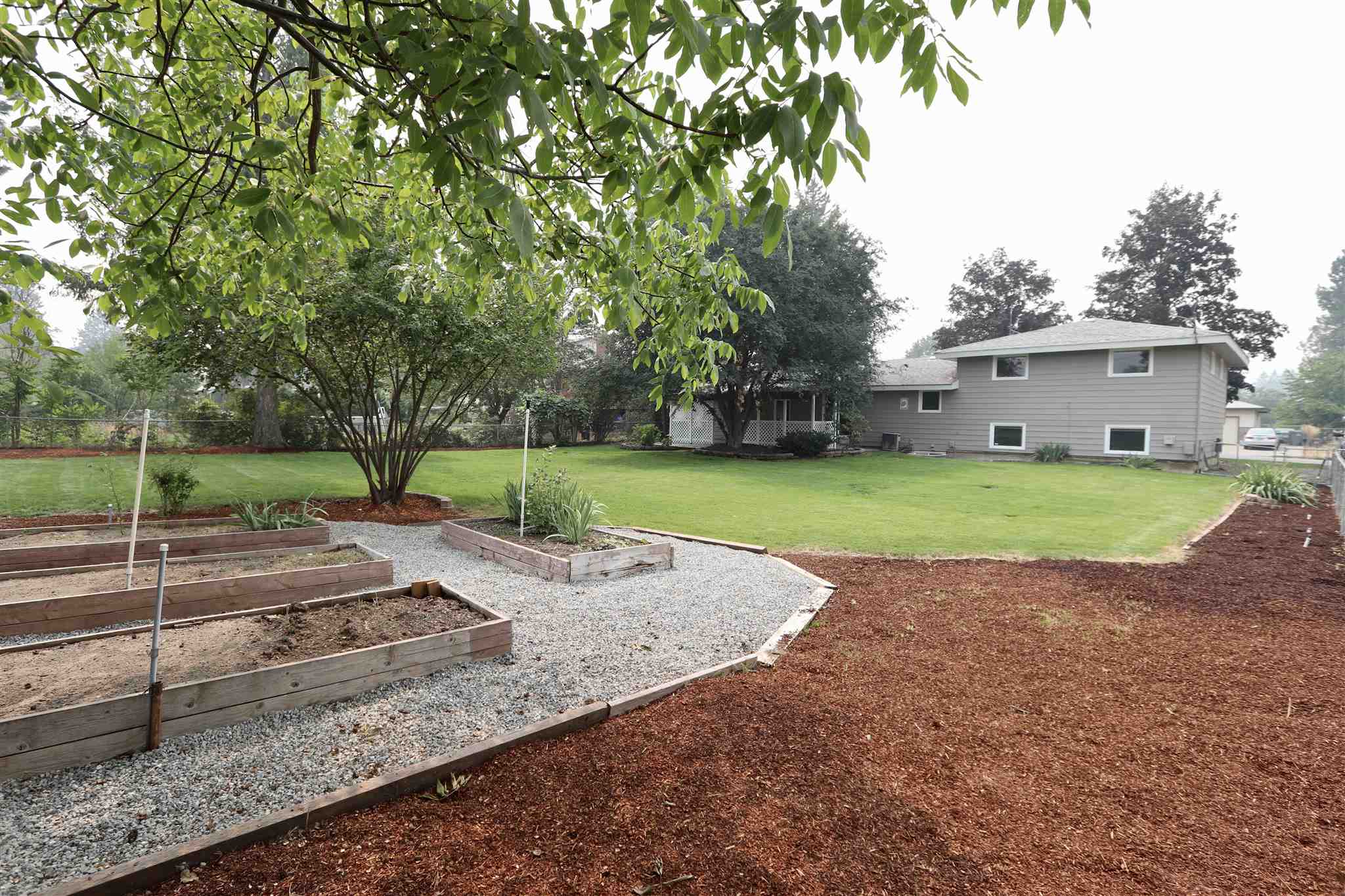2519 South Bates Road Spokane Valley, WA 99206 - Photo 4 of 39 Gallery Image 4