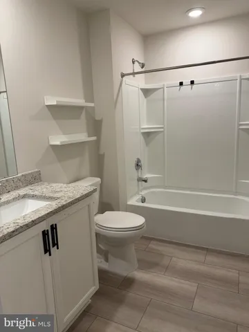 $3,195 | 127 Painters Way, Pottstown, PA 19465