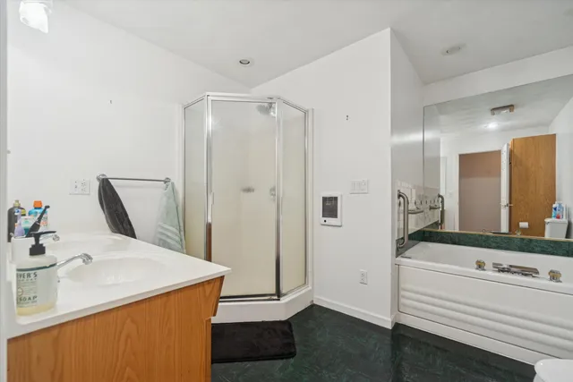 $309,900 | 2809 Leland Drive, Jackson, MI 49203