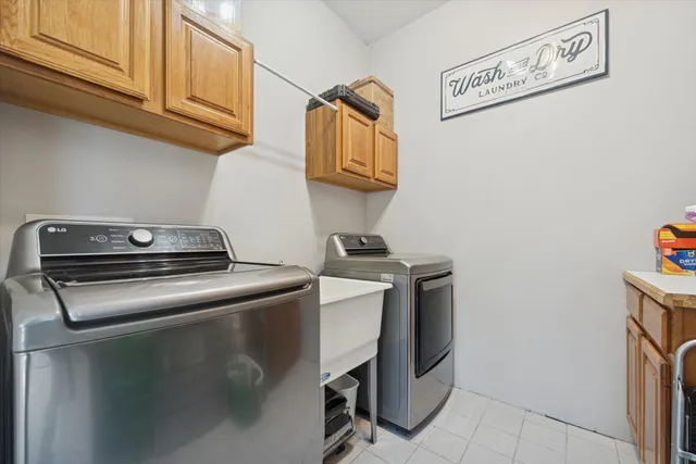 $309,900 | 2809 Leland Drive, Jackson, MI 49203