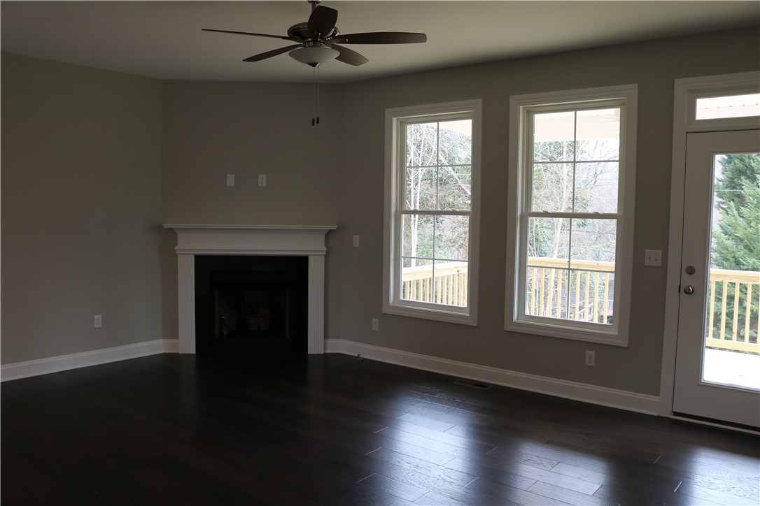 4202 Ridge Road Anderson, SC 29625 - Photo 6 of 28 Gallery Image 6