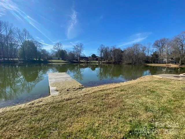 $275,000 | 622 Carolina Avenue South, Statesville, NC 28677