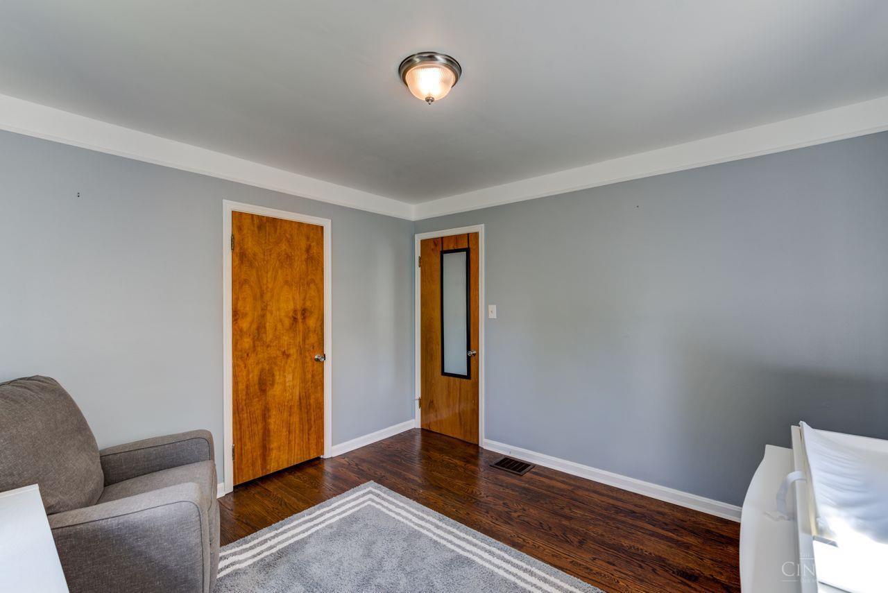 368 Ingram Road Greenhills, OH 45218 - Photo 25 of 37