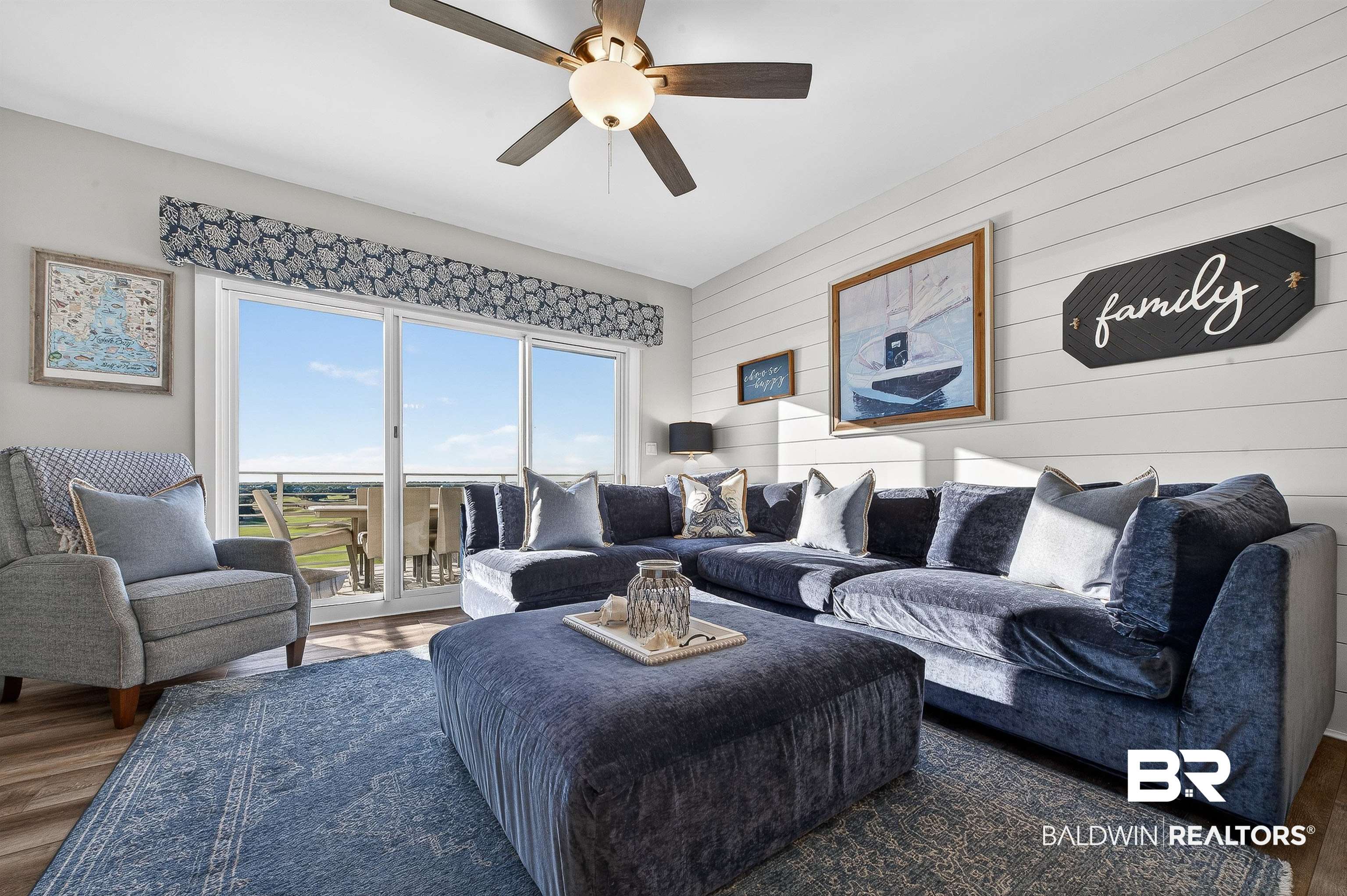 815 Plantation Road, Unit 604 Gulf Shores, AL 36542 - Photo 11 of 86 Living Room