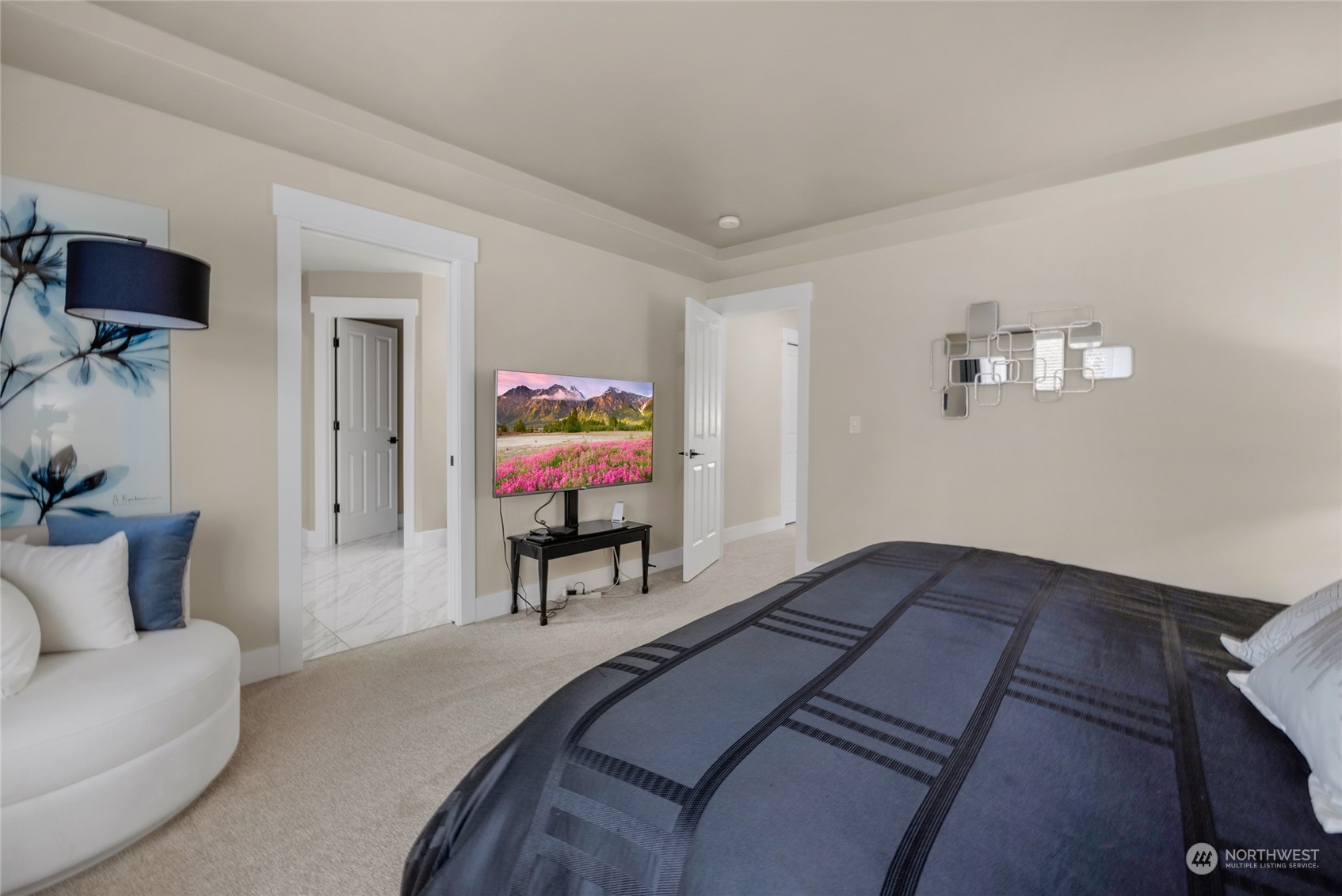 18712 33rd Avenue Southeast Bothell, WA 98012 - Photo 24 of 39 a bedroom with furniture and a bed