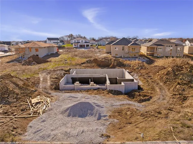 $632,035 | 25031 West 141st Street, Olathe, KS 66061