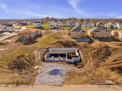 $632,035 | 25031 West 141st Street, Olathe, KS 66061