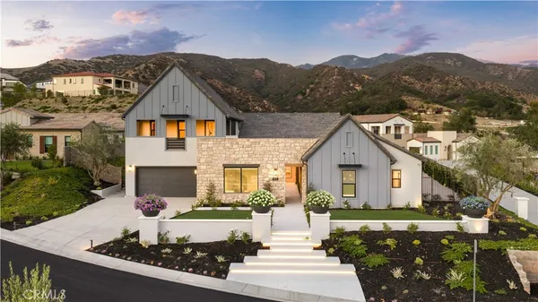 $5,250,000 | 18472 Boulder Bluff, Silverado, CA 92676