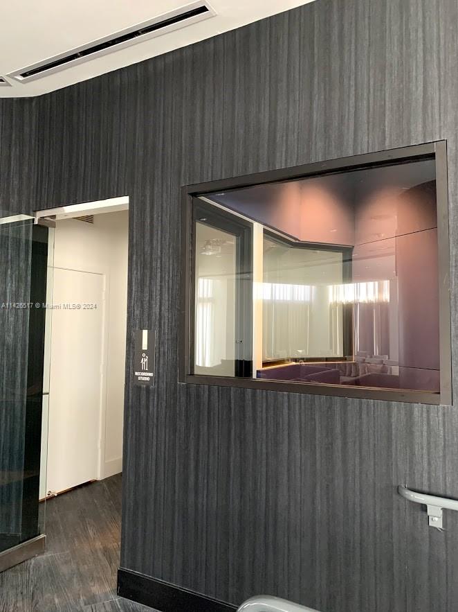 851 Northeast 1st Avenue, Unit 2702 Miami, FL 33132 - Photo 44 of 58