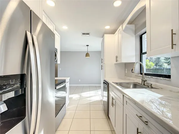 $1,595 | 11520 Southeast 129th Place, Ocklawaha, FL 32179