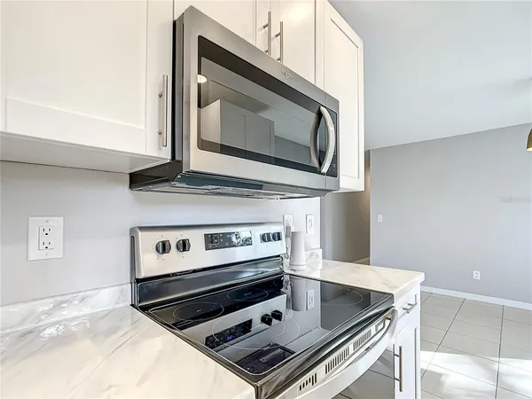 $1,595 | 11520 Southeast 129th Place, Ocklawaha, FL 32179