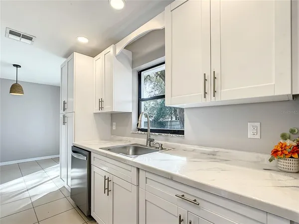 $1,595 | 11520 Southeast 129th Place, Ocklawaha, FL 32179