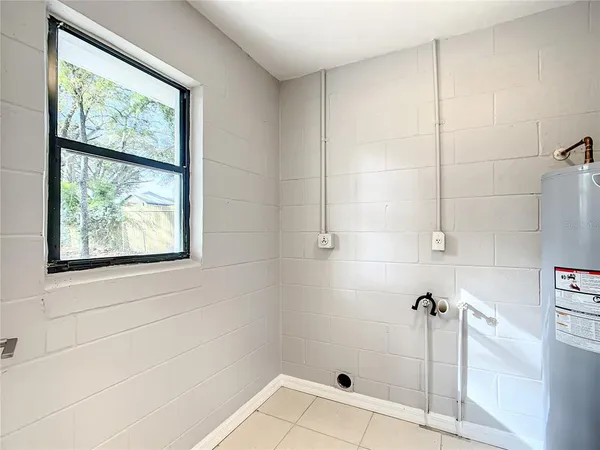 $1,595 | 11520 Southeast 129th Place, Ocklawaha, FL 32179