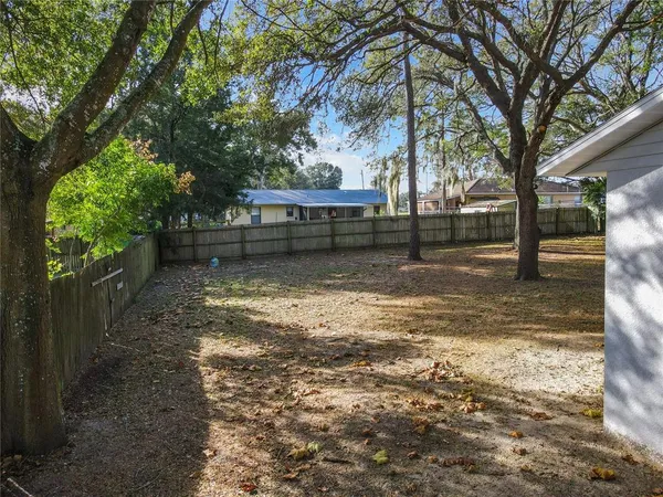 $1,595 | 11520 Southeast 129th Place, Ocklawaha, FL 32179