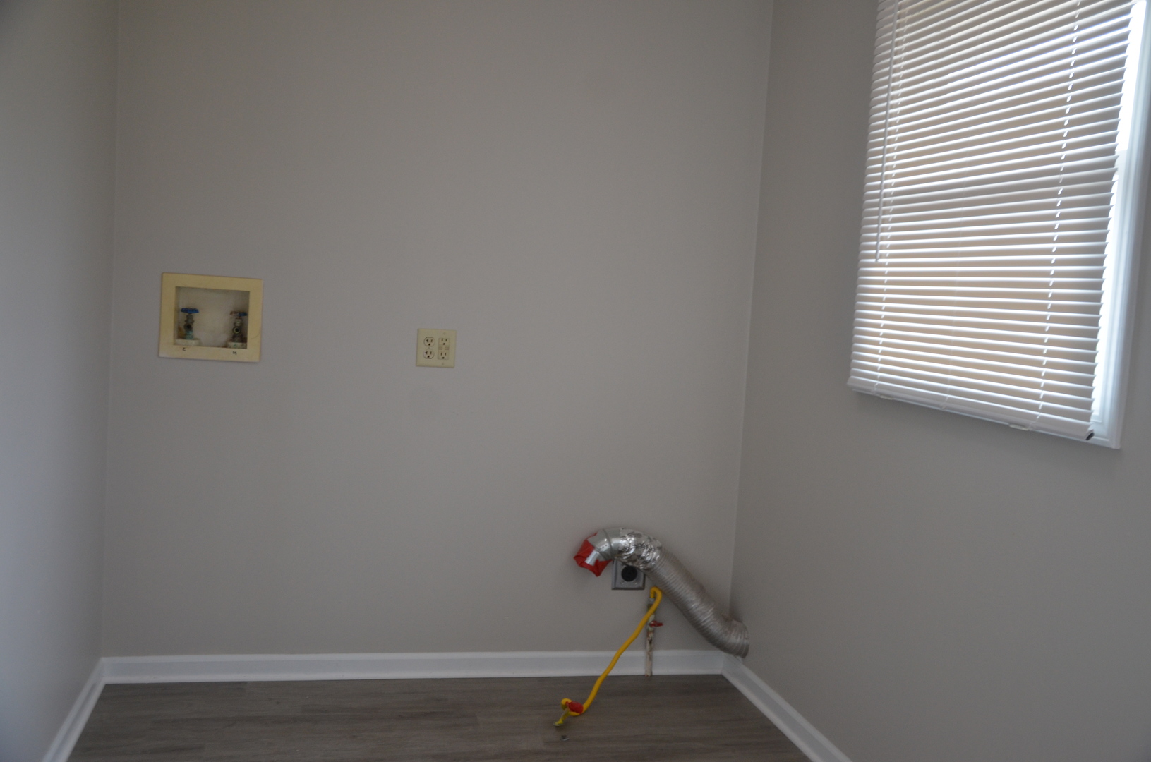 2547 North 4645th Road, Unit B Somonauk, IL 60552 - Photo 19 of 27