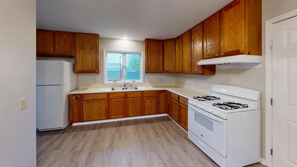 $249,000 | 2547 North 4645th Road, Unit B, Somonauk, IL 60552