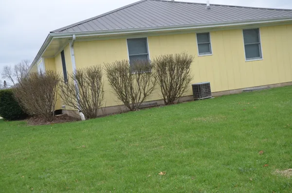 $275,000 | 2547 North 4645th Road, Unit B, Somonauk, IL 60552