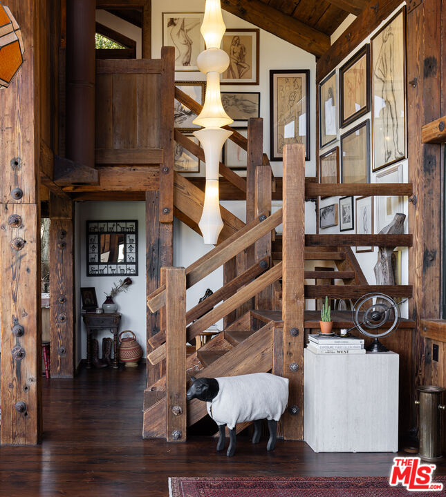 19534 Bowers Drive Topanga, CA 90290 - Photo 5 of 61