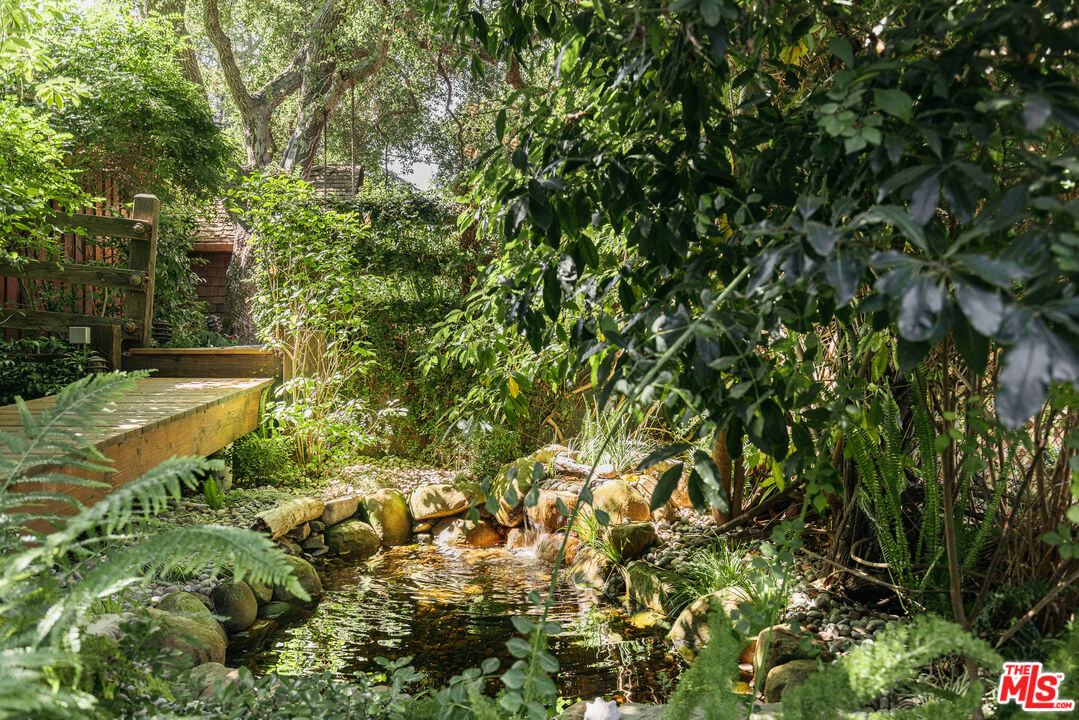 19534 Bowers Drive Topanga, CA 90290 - Photo 56 of 61