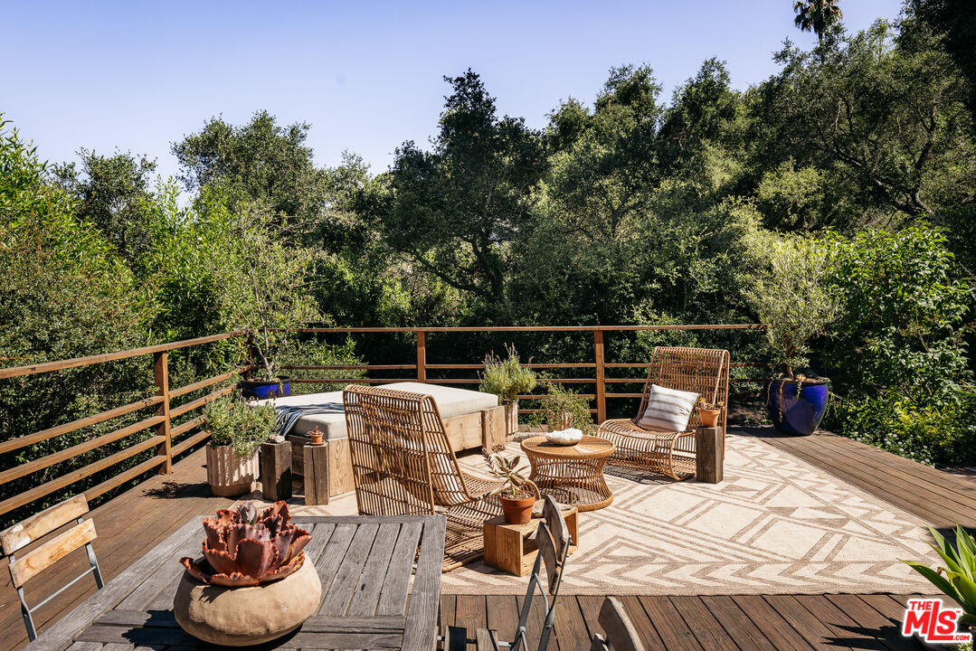 19534 Bowers Drive Topanga, CA 90290 - Photo 59 of 61