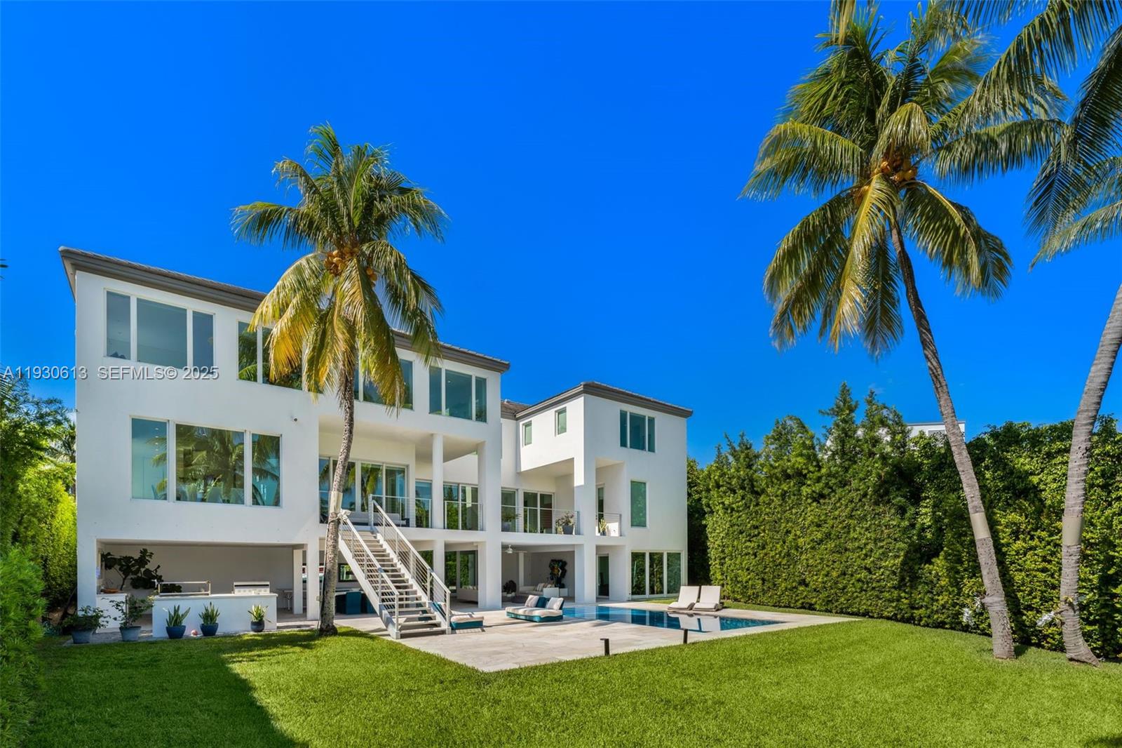 481 South Mashta Drive Key Biscayne, FL 33149 - Photo 51 of 57