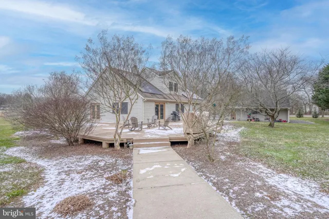 a view of a outdoor space