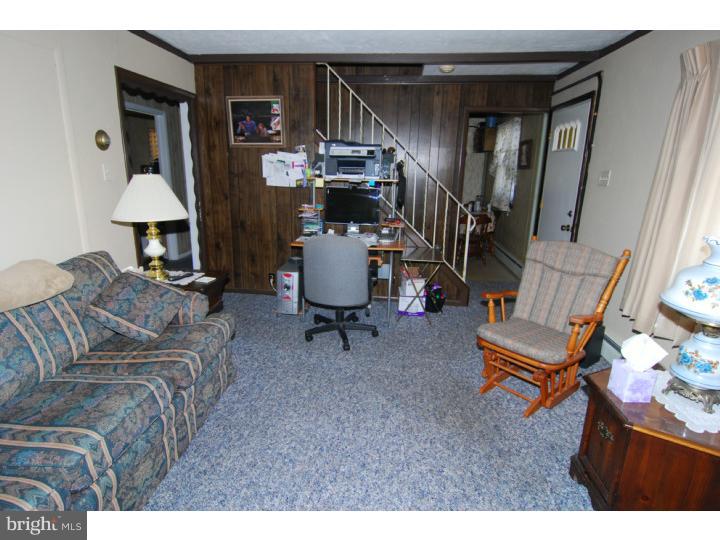 2103 Bernville Road Reading, PA 19601 - Photo 7 of 12 Living Room