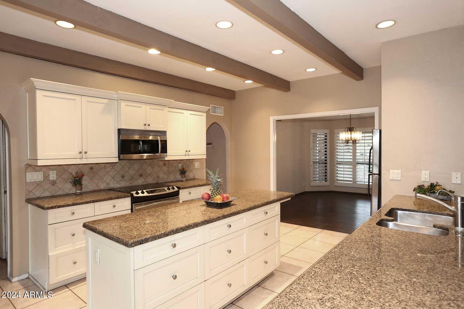 8103 East Redfield Road Scottsdale, AZ 85260 - Photo 14 of 85 Kitchen2